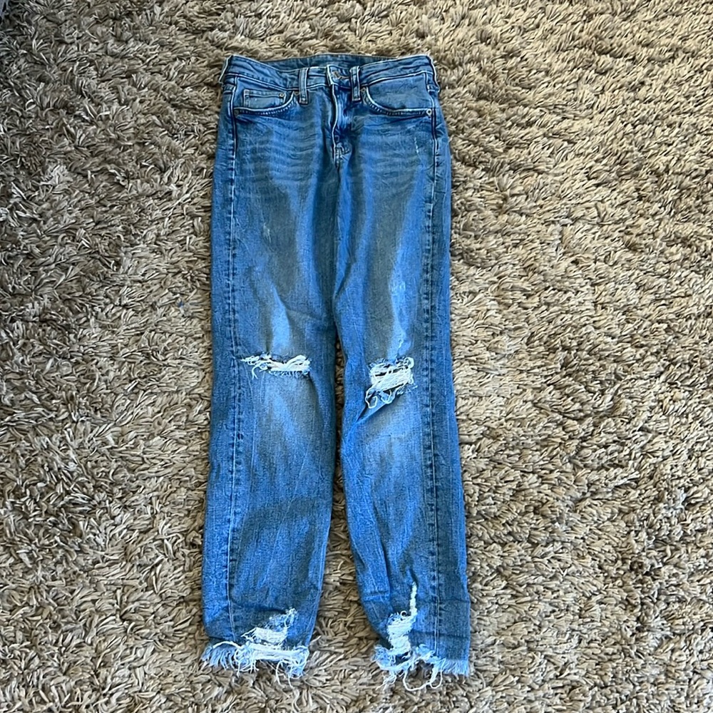 Women’s Size 25 (2) & Denim Distressed Jeans, Inseam 27’’